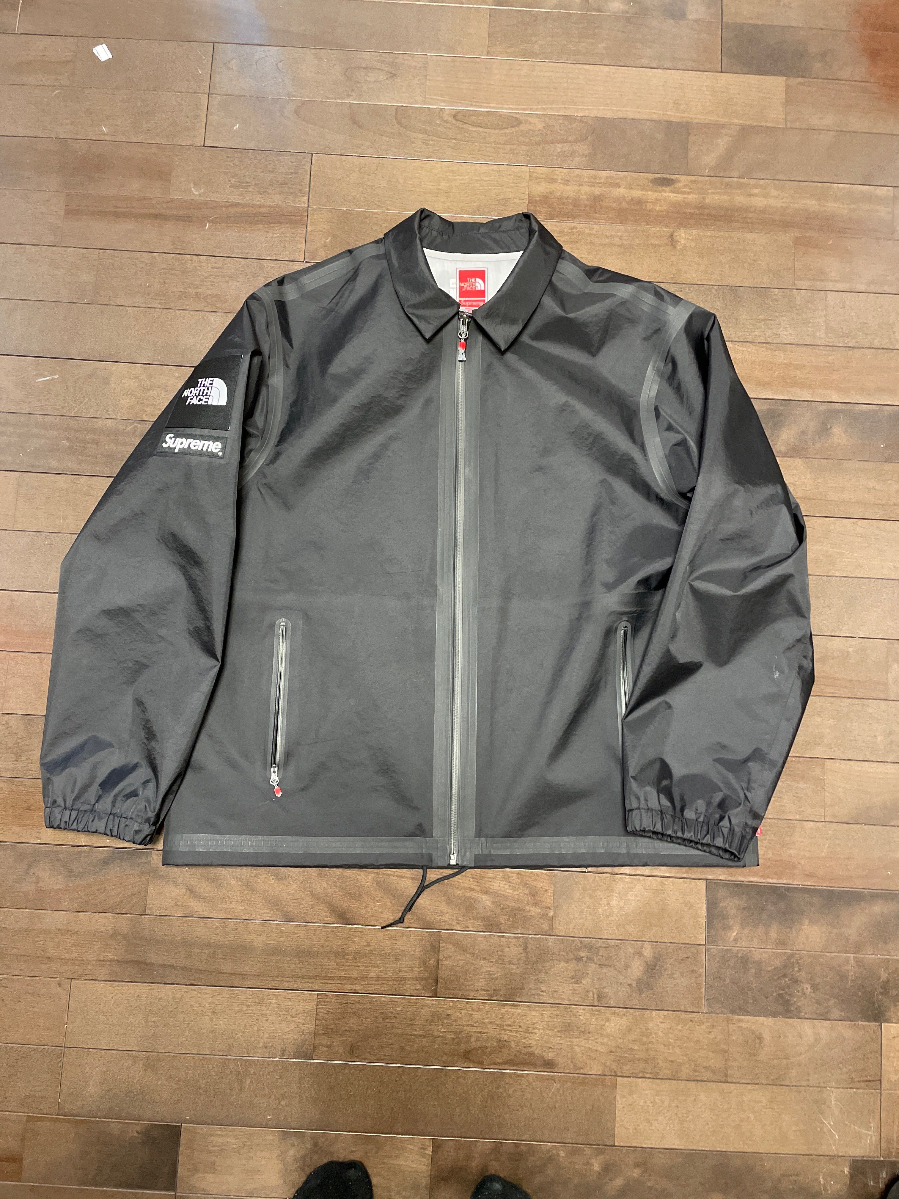 Supreme x The North Face Summit Series Outer Tape Seam Coaches Jacket "Black"