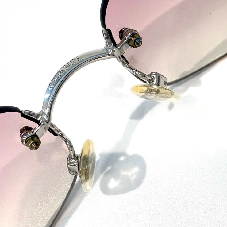 C (やや傷や汚れあり)】CHANEL リムレス ココマーク ピンク パープル