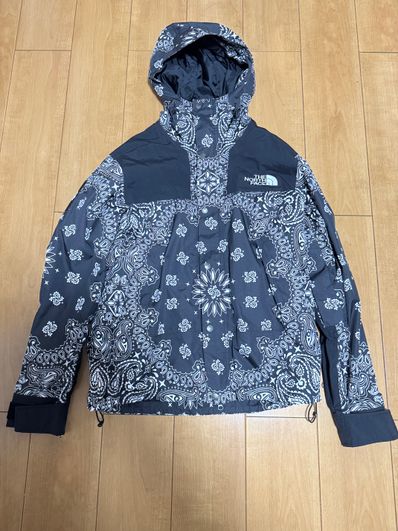 Supreme The North Face Bandana Mountain Parka "Black"