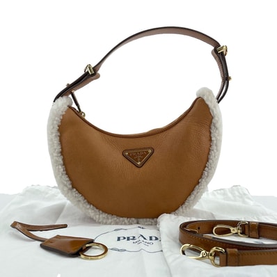 プラダ PRADA ムートン アーケ スモール ショルダーバッグ【中古】