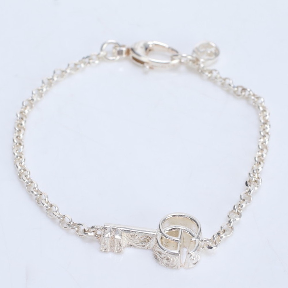 ■極美品 グッチ