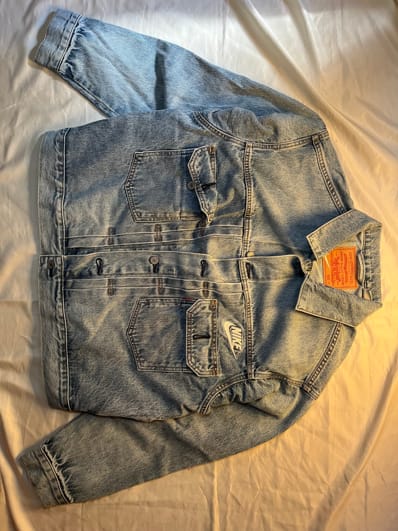 LEVI'S x Nike Denim Trucker Jacket "Light Indigo" 002TM-0000
