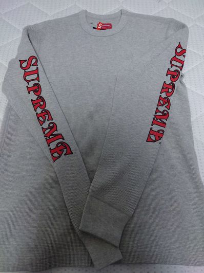 Supreme Sleeve Logo Waffle Thermal Supreme Sleeve Logo Waffle Thermal