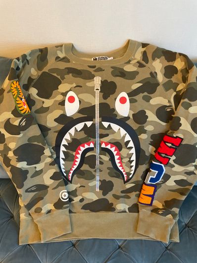 【SALE】A BATHING APE SHARK カモフラージュ