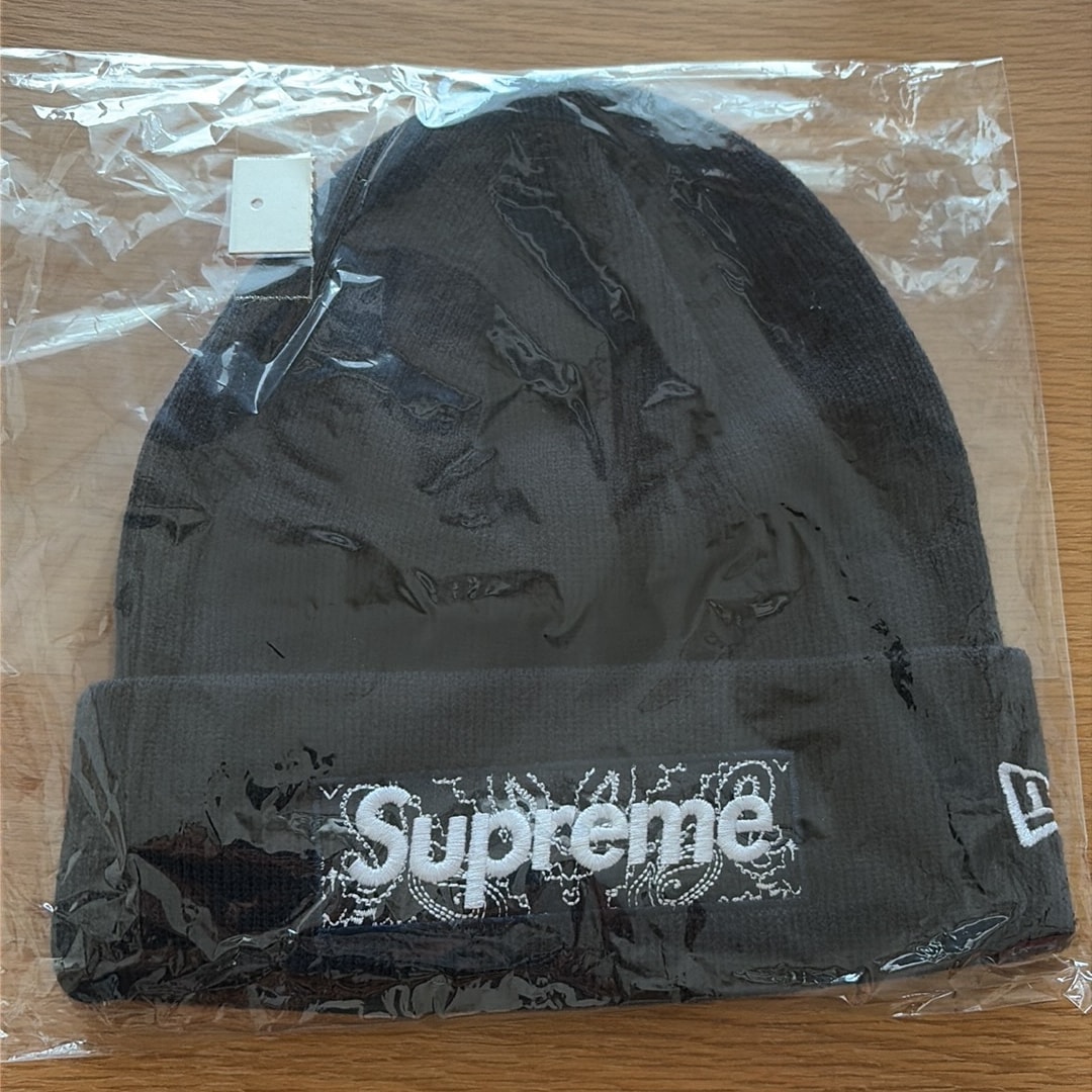 Supreme New Era Box Logo Beanie "Navy"