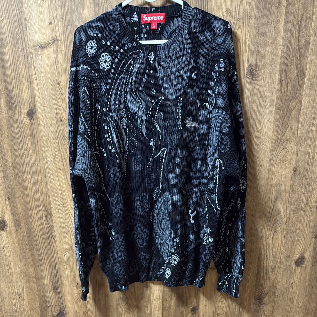 Supreme Printed Paisley Sweater 