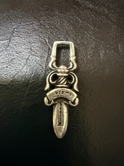Chrome Hearts #5 Dagger Charm Zip 1 "Silver"