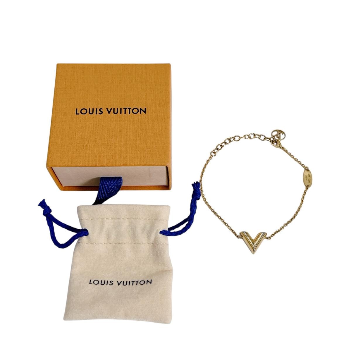 Louis Vuitton Essential V Bracelet "Gold"