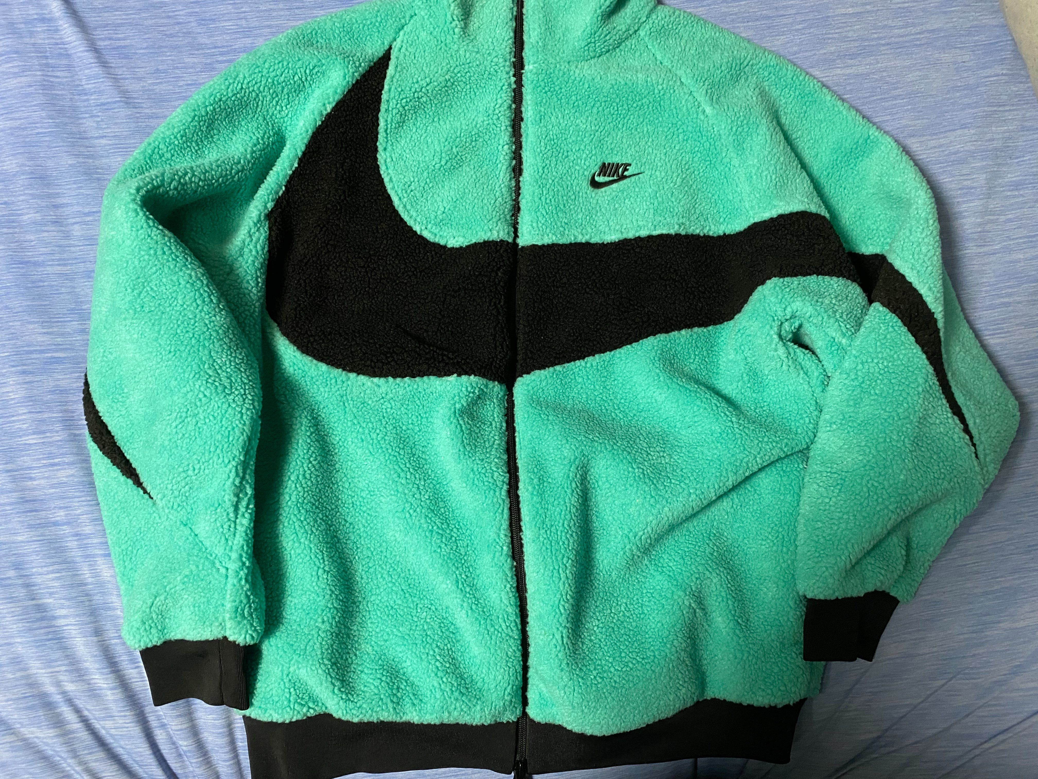 Nike Big Swoosh Reversible Boa Jacket "Illusion Green/Black"