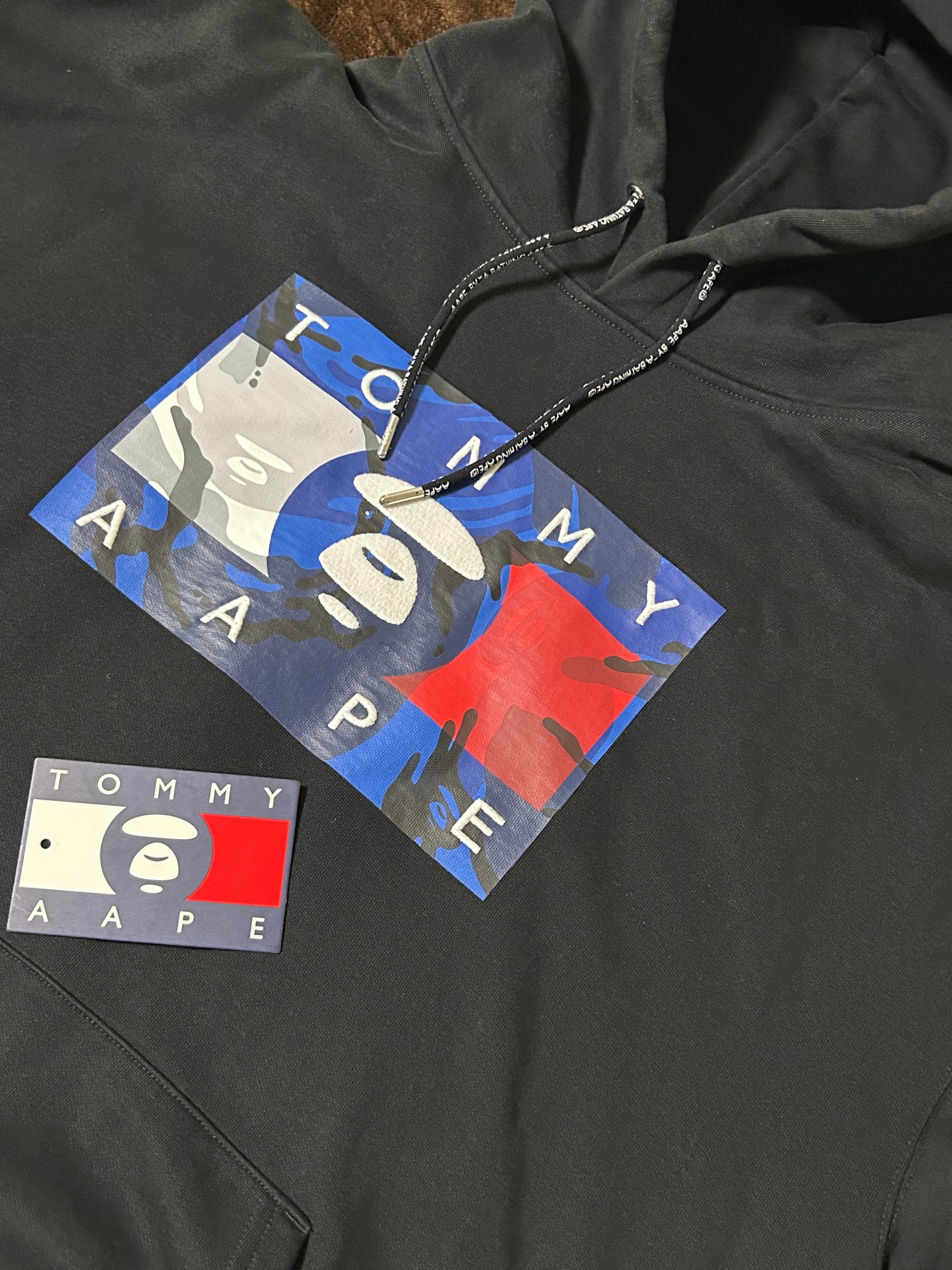 AAPE x Tommy Flag Logo Hoodie "Black"