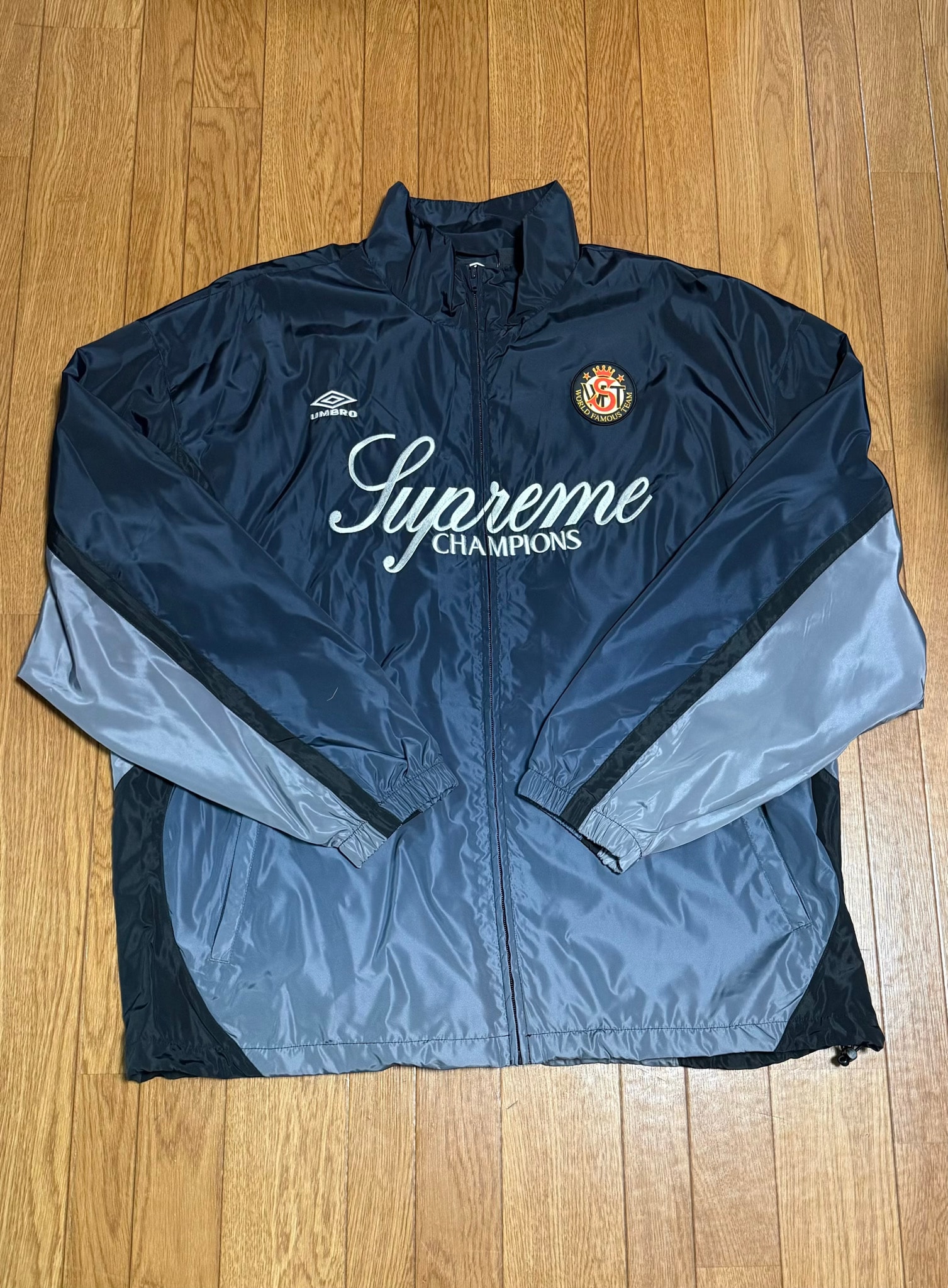 Supreme x Umbro Gradient Track Jacket "Black"