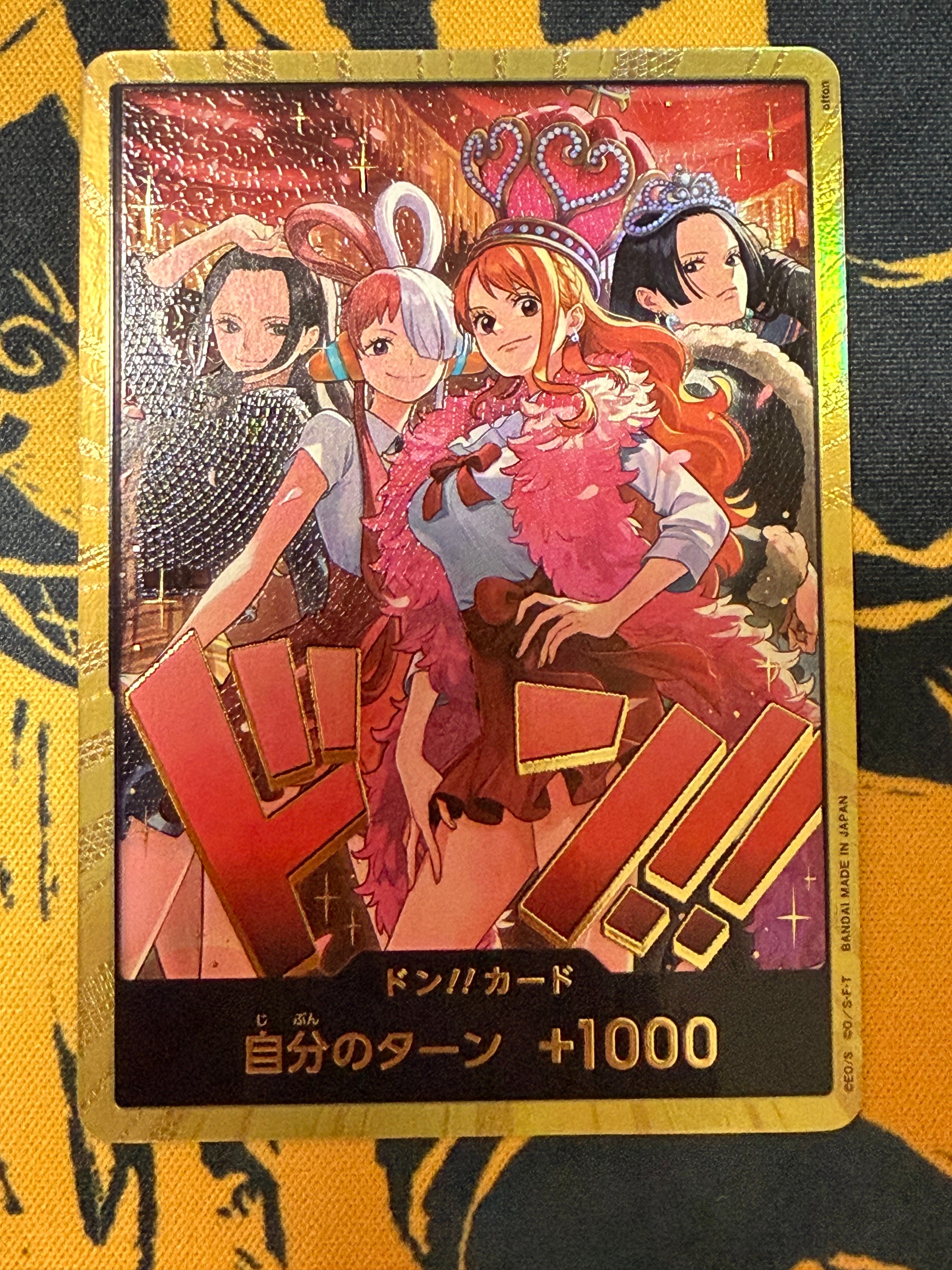 ドン!!カード : ロビン&ウタ&ナミ&ハンコック スーパーパラレル [開封済](エクストラブースター「ワンピース ヒロインズエディション スペシャルセット」)