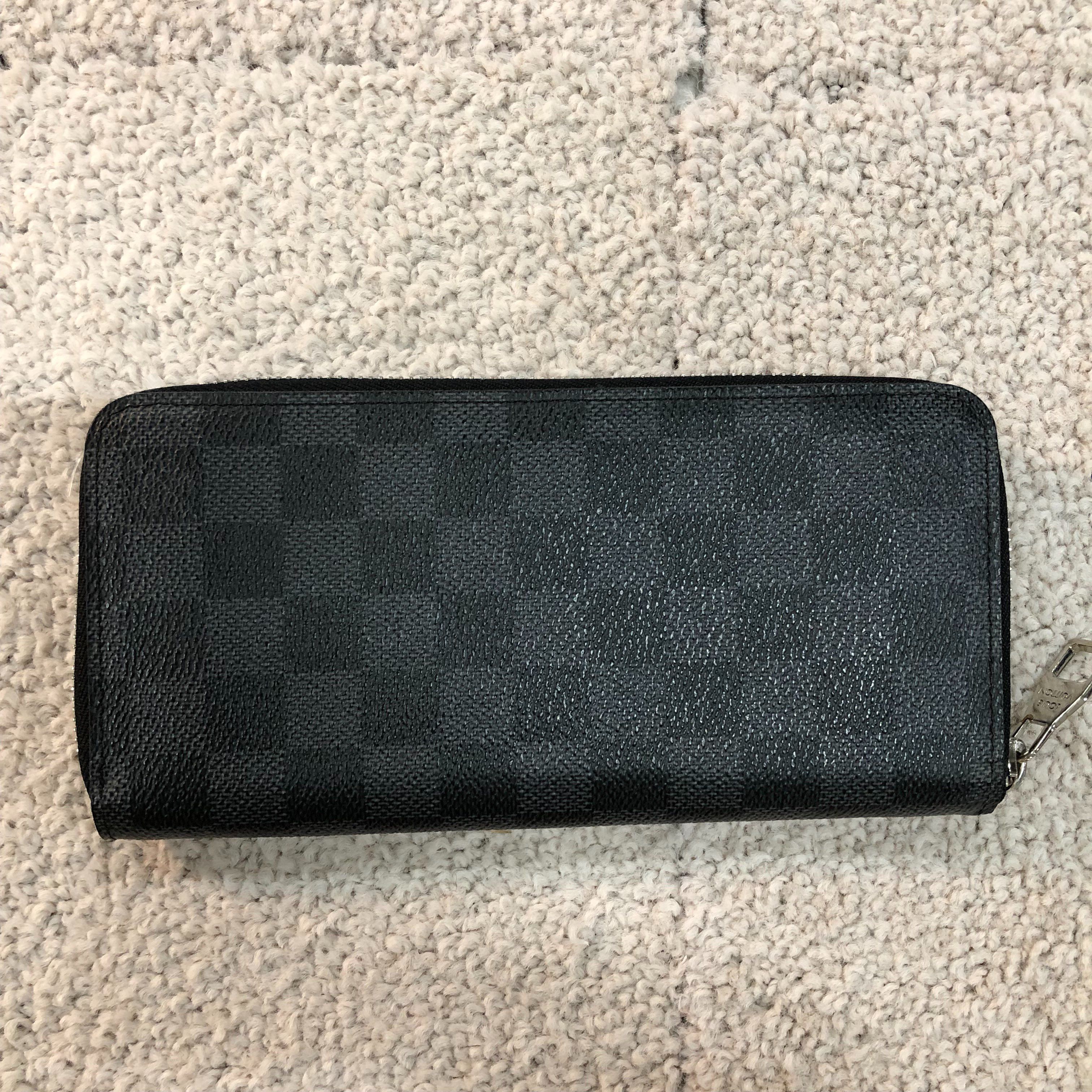 Louis Vuitton [Old Model] Zippy Wallet Vertical Damier Graphite