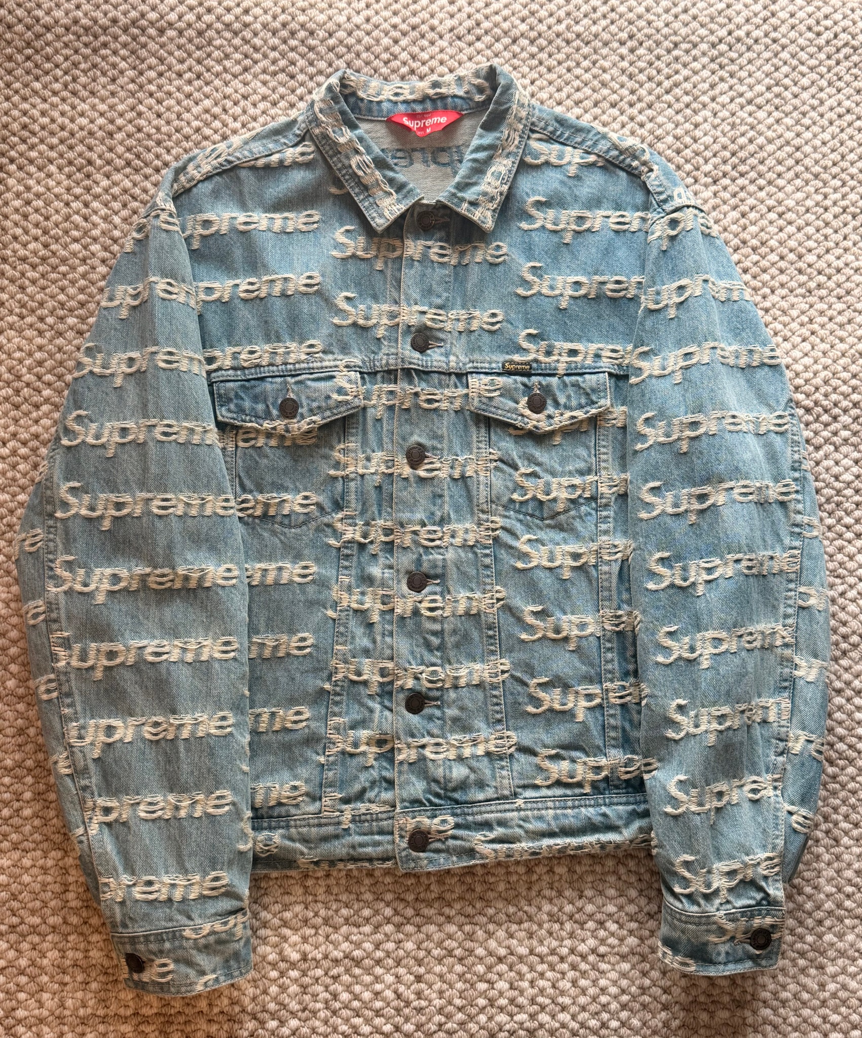 Supreme Frayed Logos Denim Trucker Jacket "Blue"