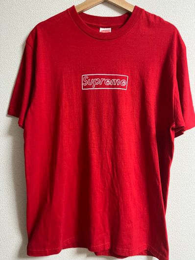 Supreme KAWS Chalk Logo Tee "Red"
