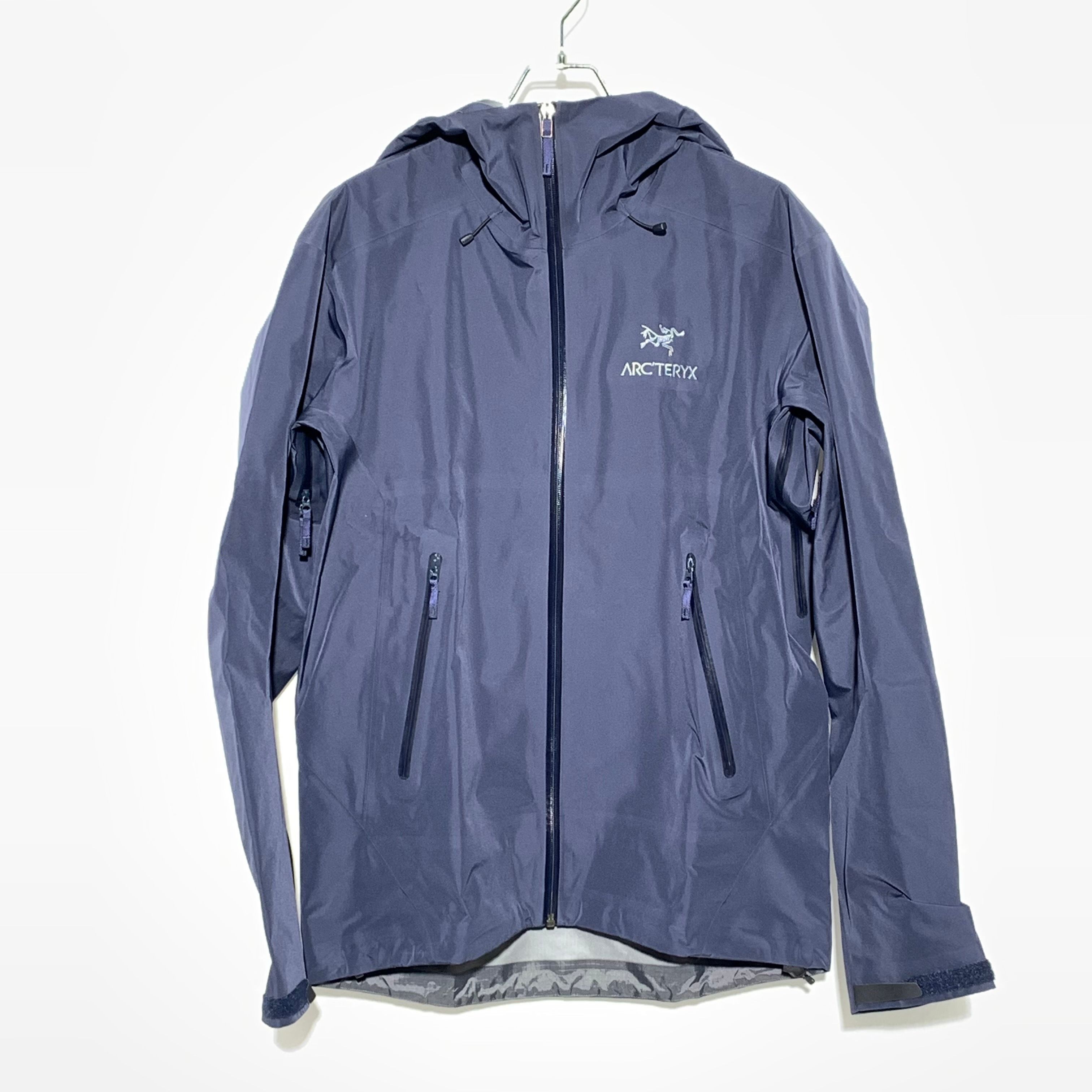 ARC'TERYX Beta LT Jacket "Black Sapphire" X000007126/X000007301