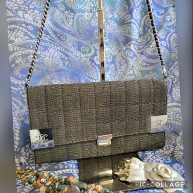 CHANEL Chocolate Bar Denim Shoulder Bag
