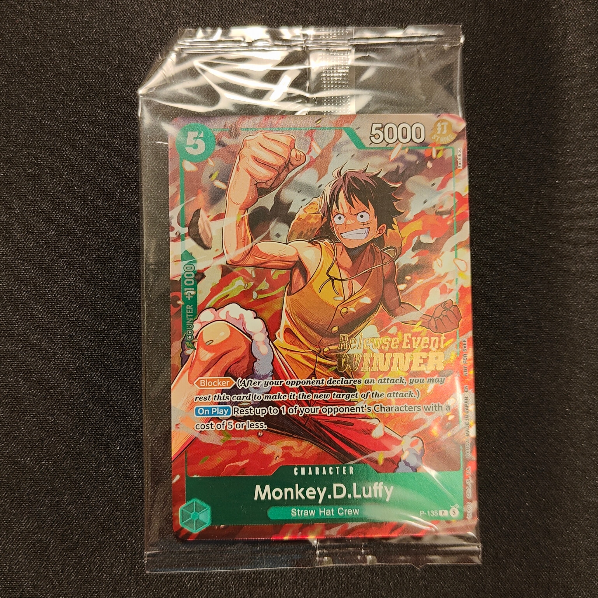 モンキー・D・ルフィ P :優勝記念品 [P-135]【英語版】(プロモーションカード「OP-16 リリースイベント」)
