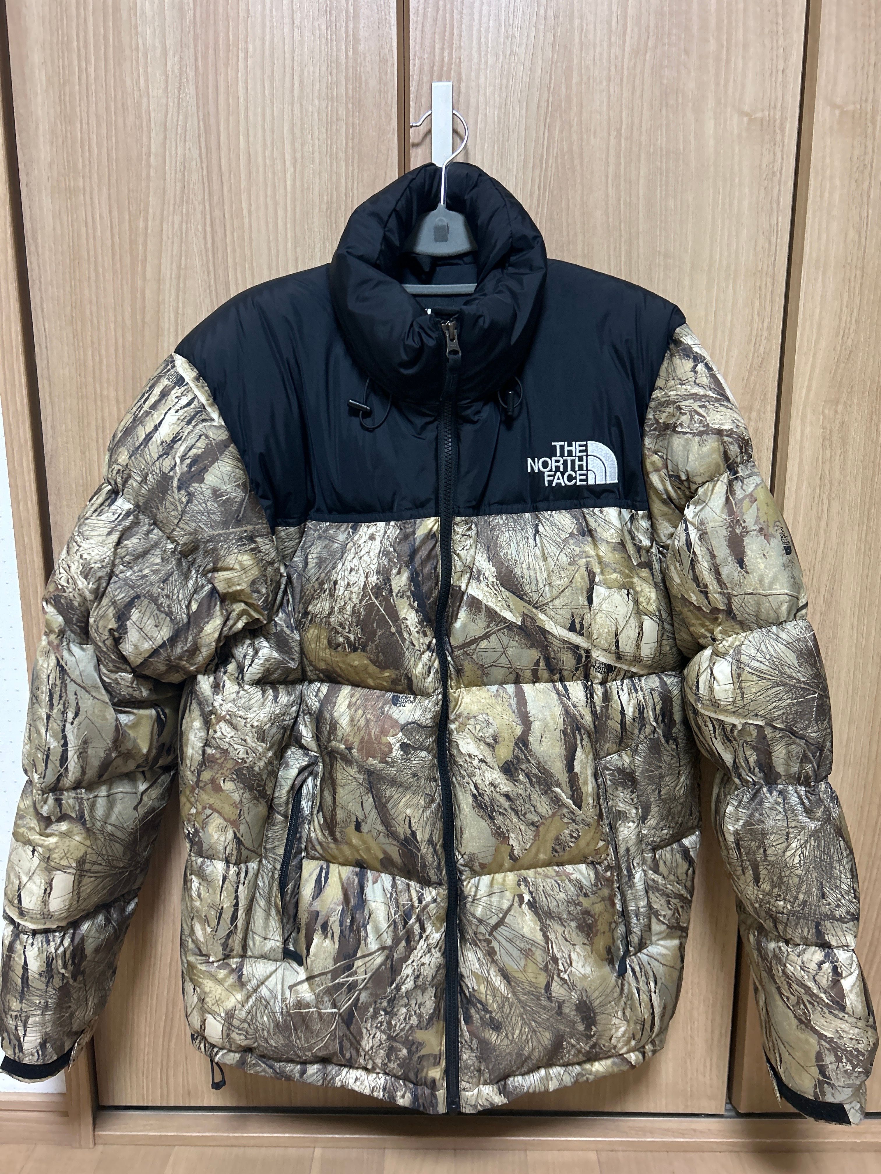 The North Face NOVELTY NUPTSE JACKET 日本版 "Leaves"