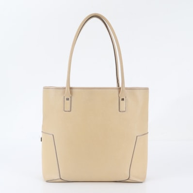 ■美品 サルヴァトーレフェラガモ トート バッグ レザー