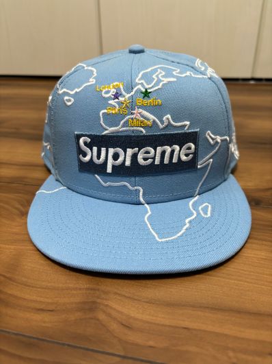 Supreme Worldwide Box Logo New Era "Light Blue"