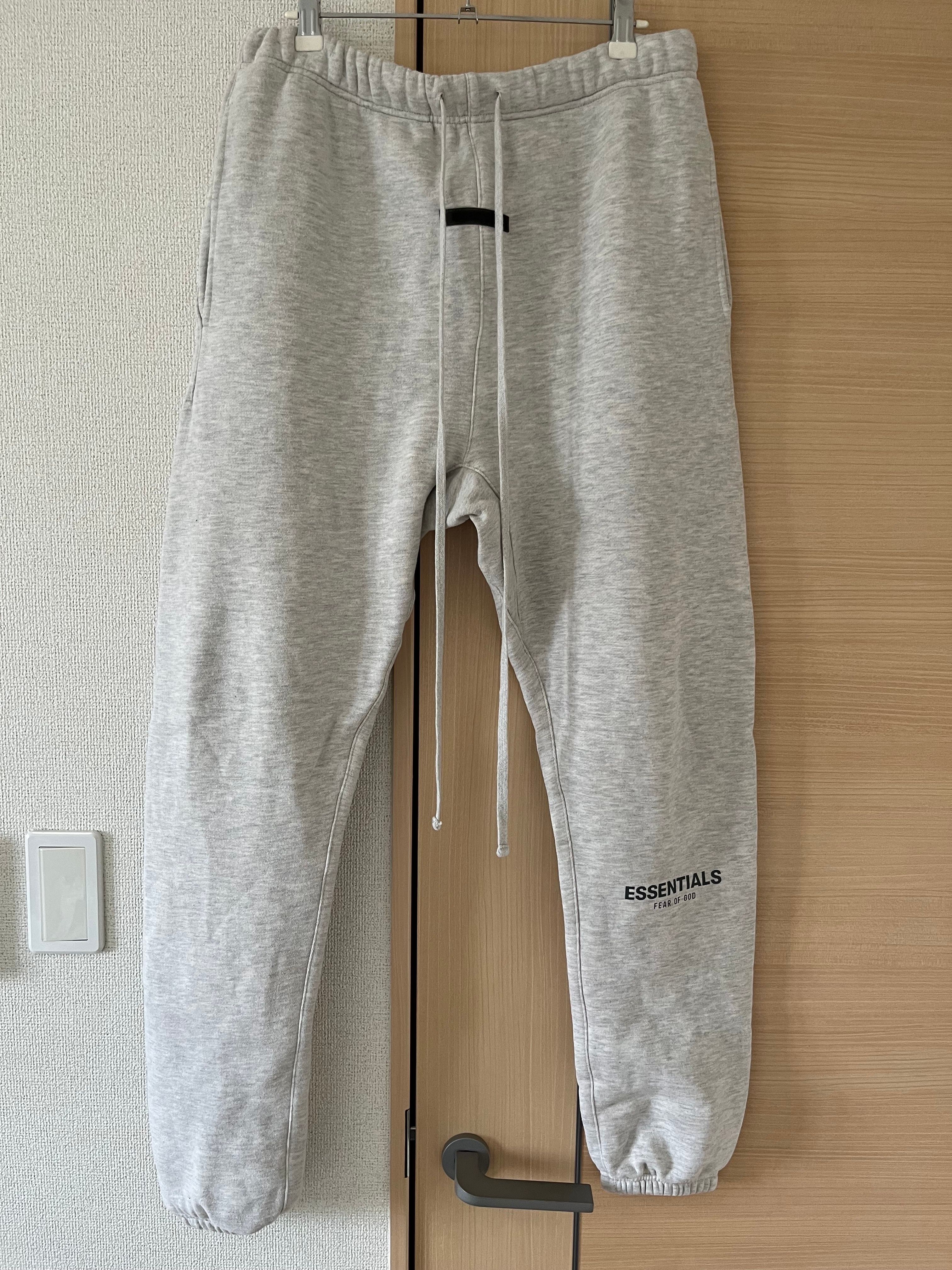 FEAR OF GOD ESSENTIALS SWEATPANT "Light Heather Oatmeal"