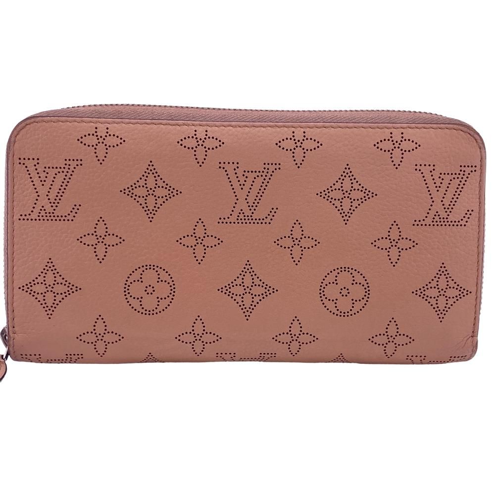 Louis Vuitton Zippy Wallet Mahina Leather "Magnolia"