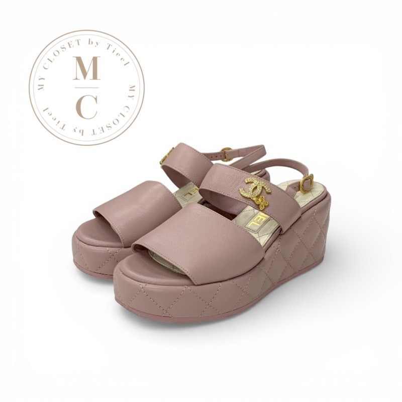 シャネル CHANEL サンダル 靴 シューズ レザー ピンク ゴールド ウェッジソール ココマーク マトラッセ