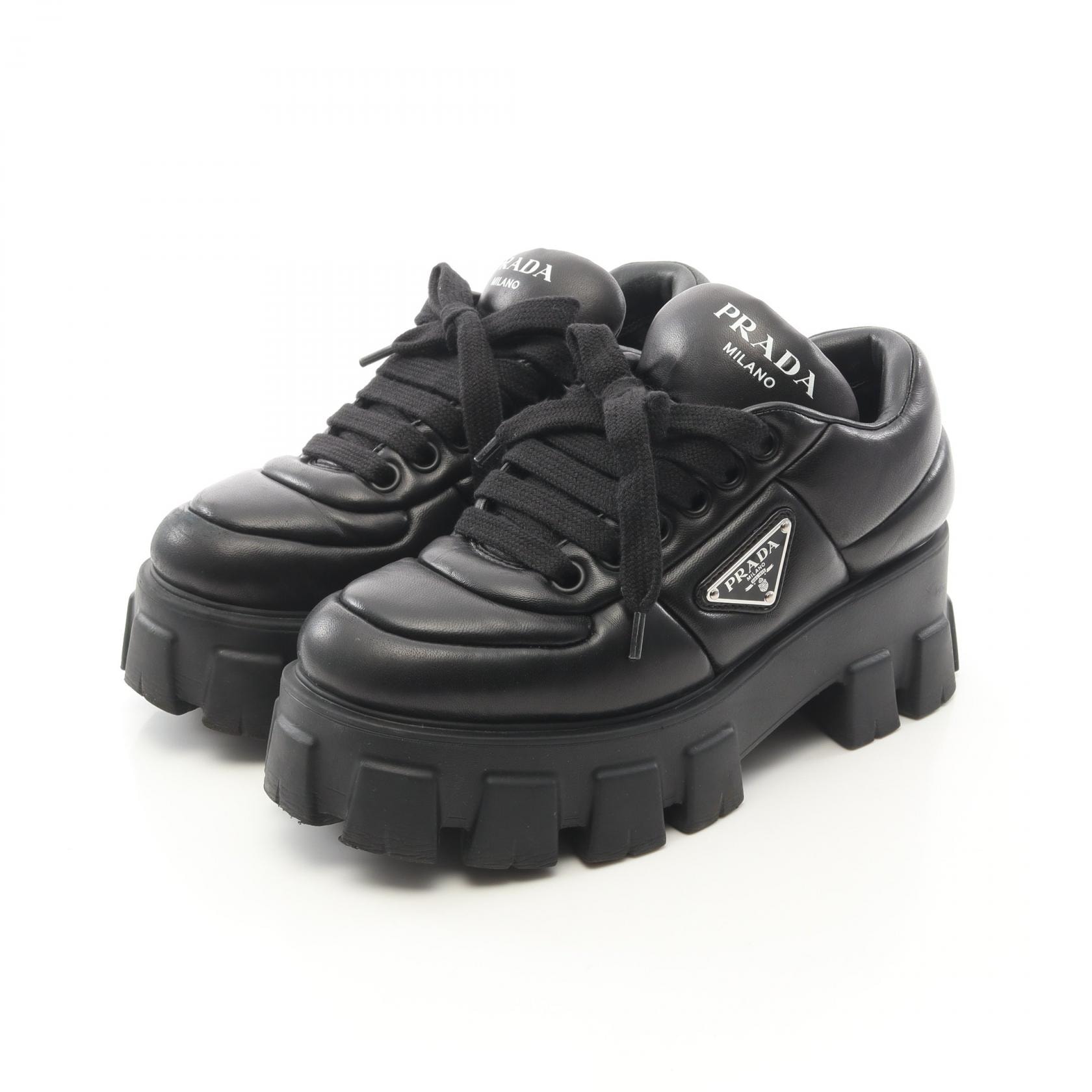 プラダ PRADA モノリス 三角プレート スニーカー 靴 レザー レディース ブラック系 【中古】
