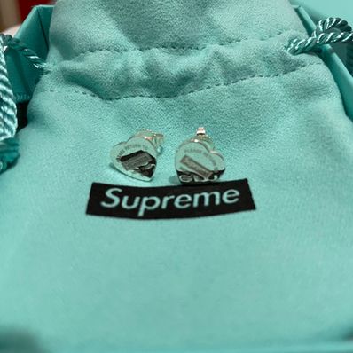 Supreme / Tiffany & Co. Return to Tiffany Heart Tag Stud Earrings (Set of 2) "Silver"