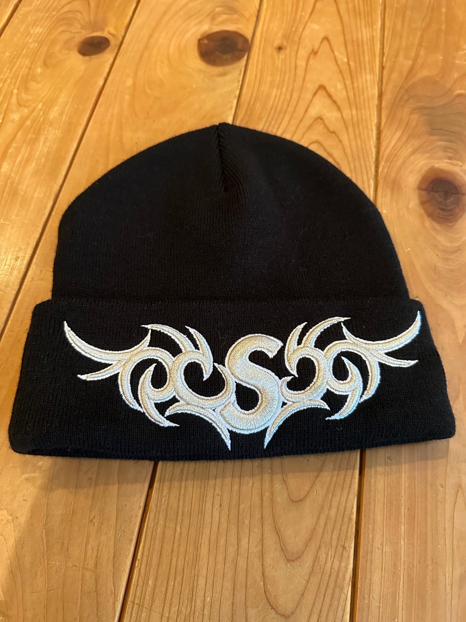 Supreme New Era Tribal S Logo Beanie "Black"