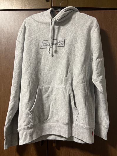 Supreme KAWS Chalk Logo Hooded Sweatshirt "Grey"(2021)