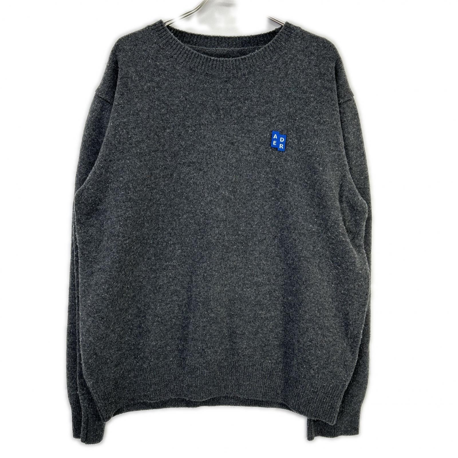 アーダーエラー BMSGFYKT0101CC ダークグレー シグネチャーロゴ クルーネックニット XL