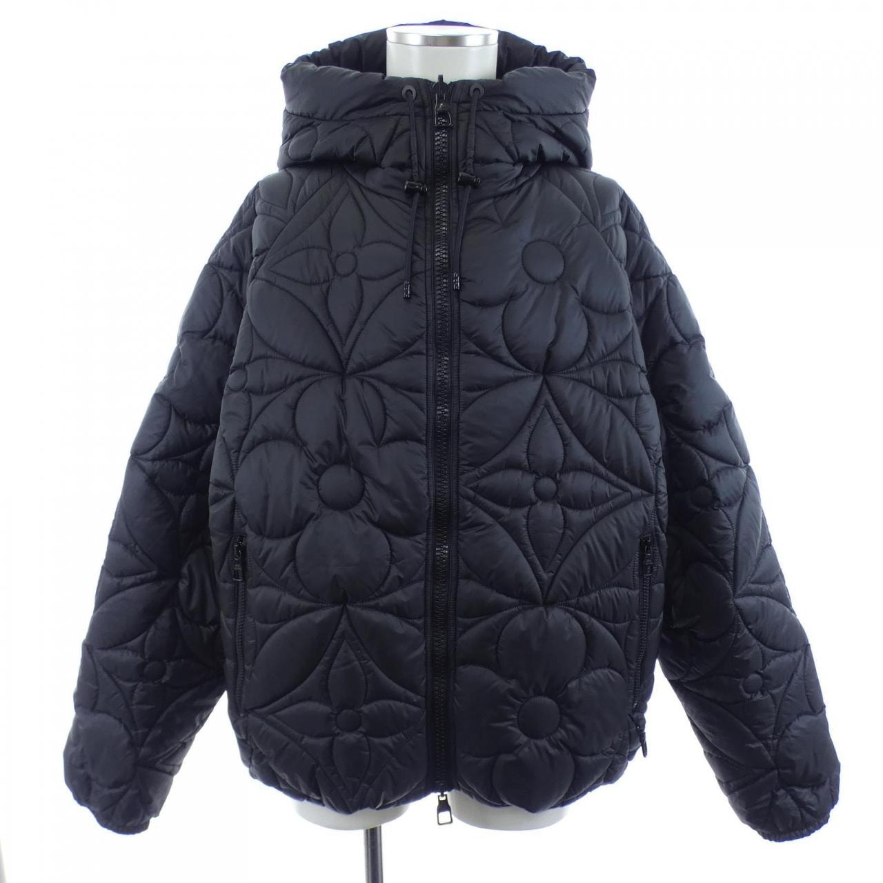 ルイヴィトン LOUIS VUITTON リバーシブルモノグラムパファージャケット HIB47WRSB ブルゾン