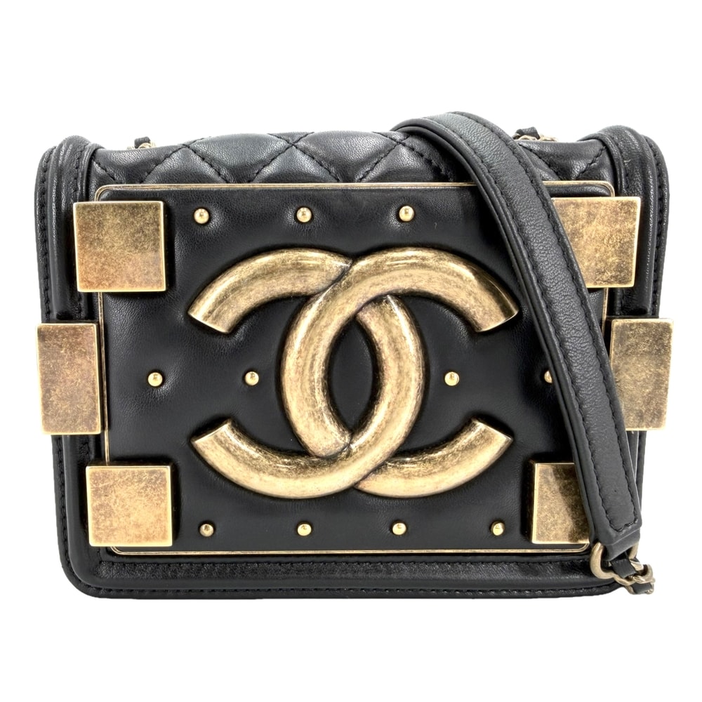 CHANEL シャネル ショルダーバッグ マトラッセ ボーイブリック チェーンショルダー ココマーク 肩掛け 斜め掛け ラムスキン ブラック 黒 マットゴールド金具 レディース【中古品】