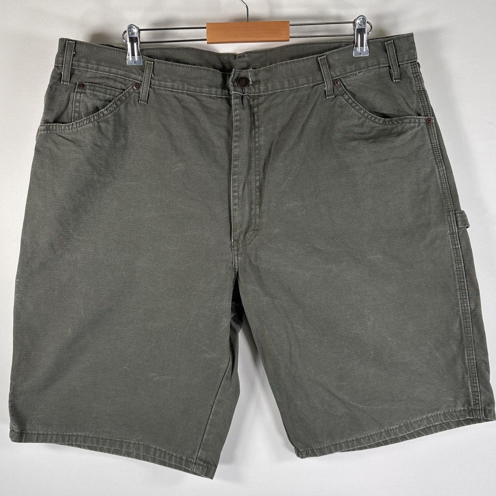 古着 ディッキーズ Dickies ショートパンツ ペインターショーツ コインポケット ハンマーポケット 大きいサイズ トリプルステッチ w42 カーキ メンズ