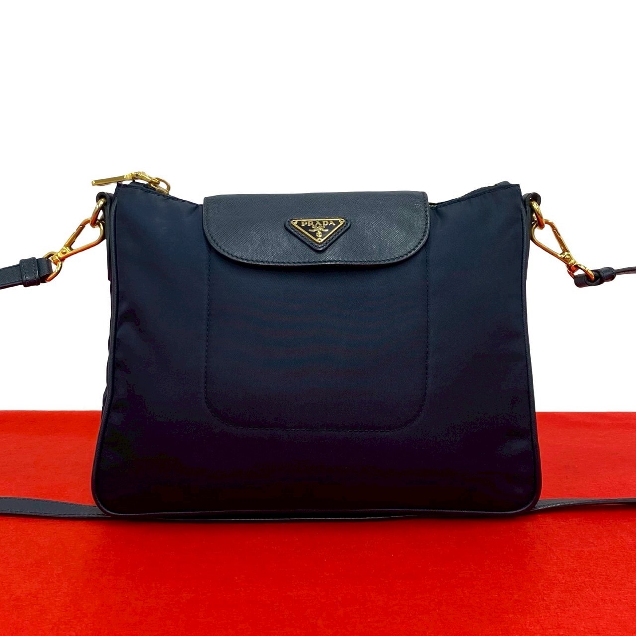 PRADA プラダ 三角ロゴ 金具 ナイロン レザー ショルダーバッグ ネイビー
 95105
