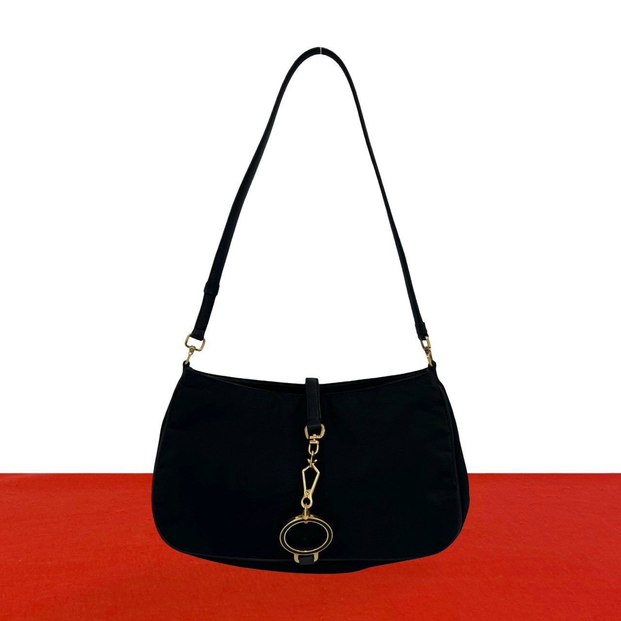 PRADA プラダ 三角ロゴ 金具 サークル プレート ナイロン レザー ショルダーバッグ ブラック
 40715