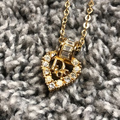 ディオール ラインストーンロゴゴールド ネックレス