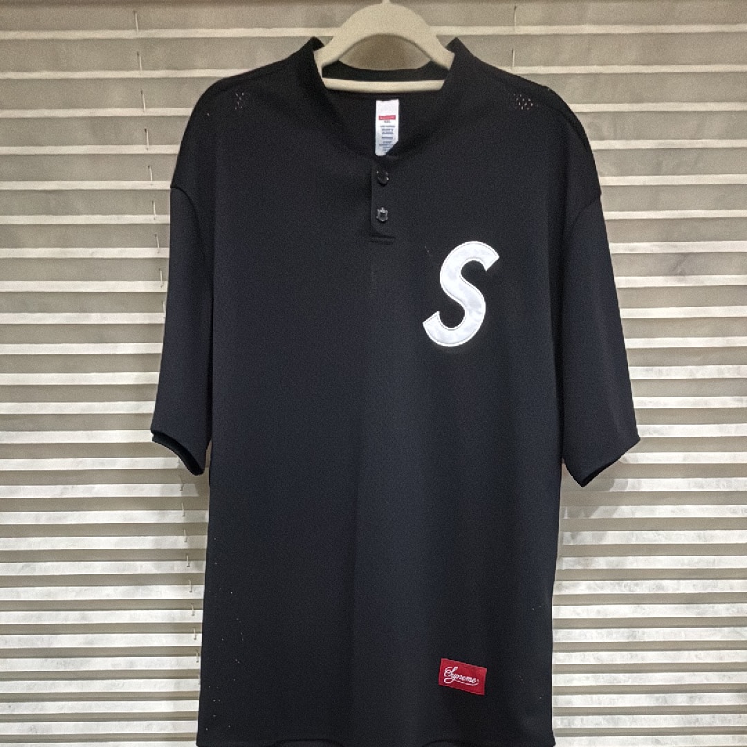 Supreme x Hanes Bones Thermal Crew (1 Pack) 