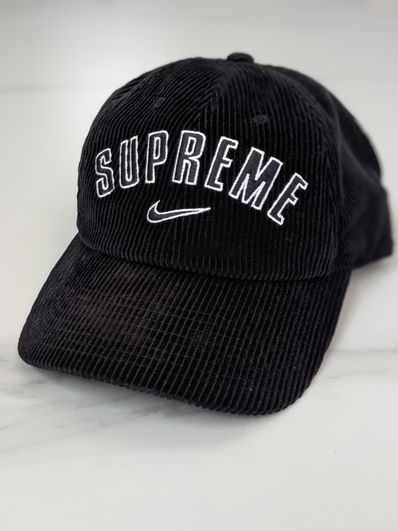 Supreme / Nike Arc Corduroy 6-Panel "Black"