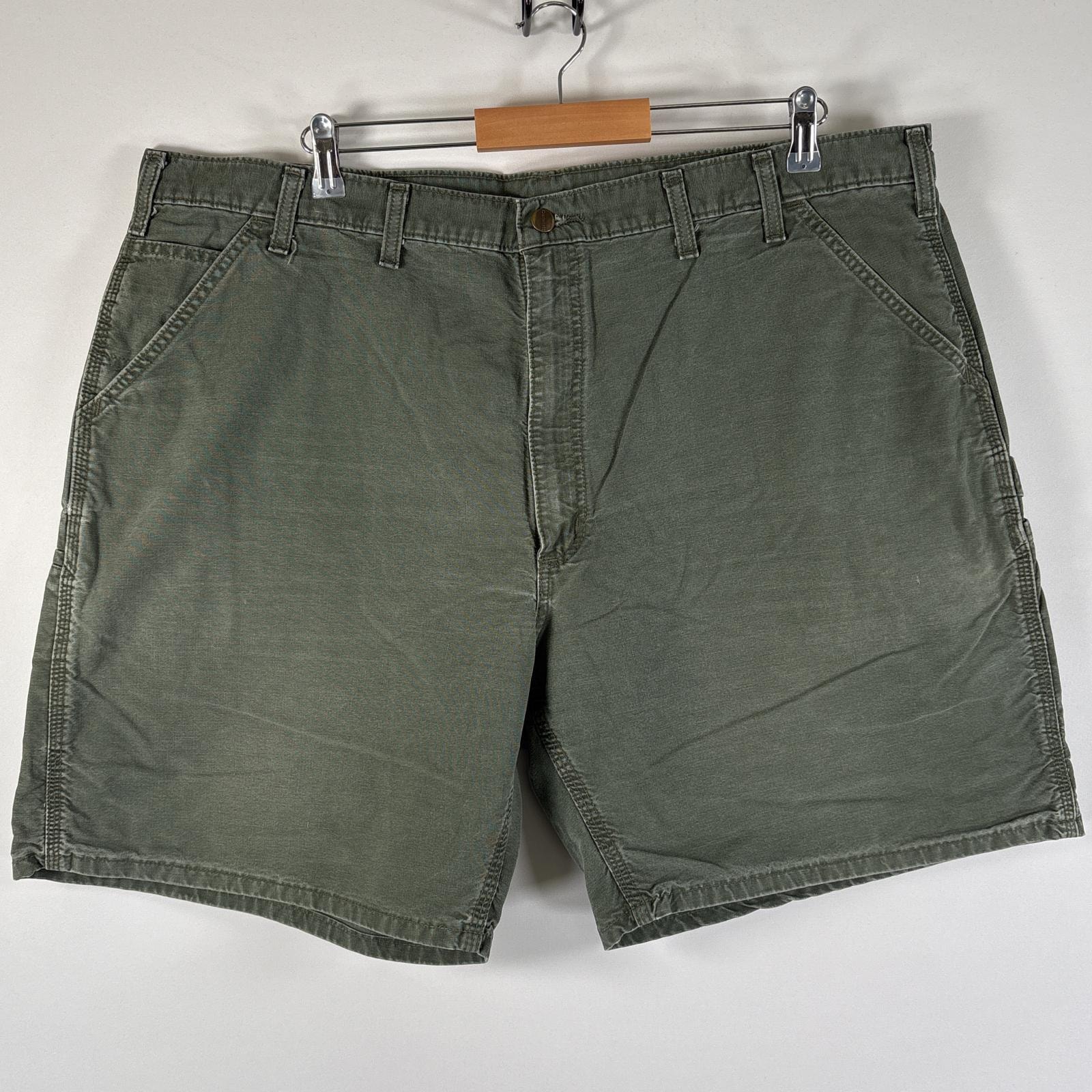 古着 カーハート Carhartt ショートパンツ 大きいサイズ ワークショーツ ワンポイントロゴ カーゴショーツ ペインター w44  グリーン系 メンズ