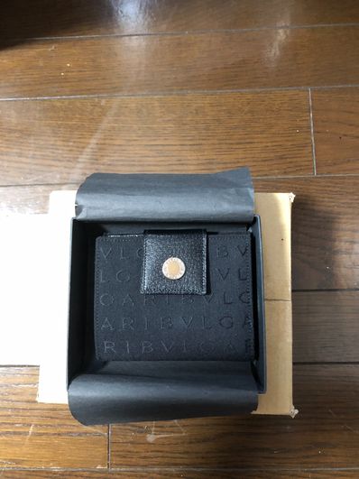 三つ折り財布