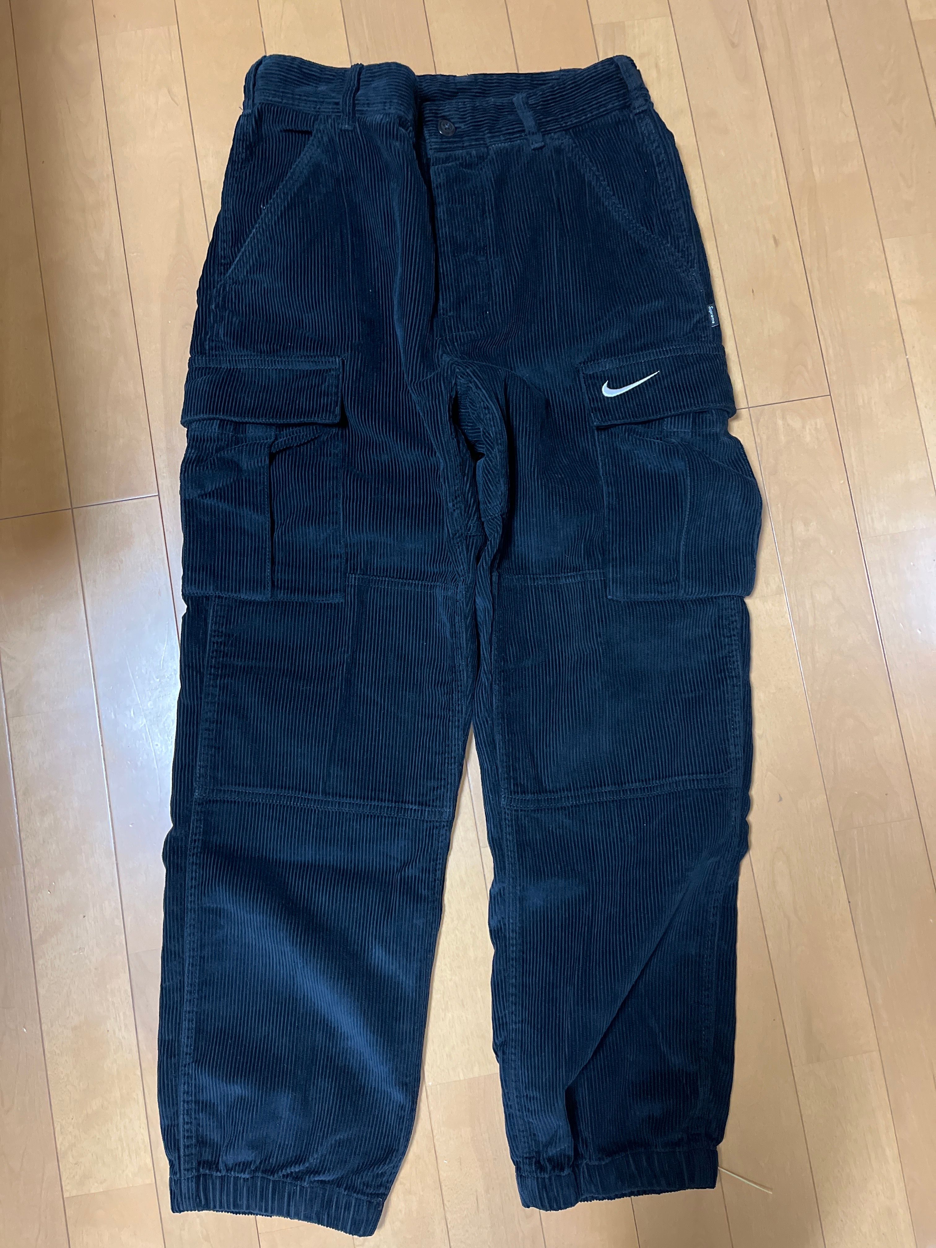 Supreme / Nike Arc Corduroy Cargo Pant "Black"