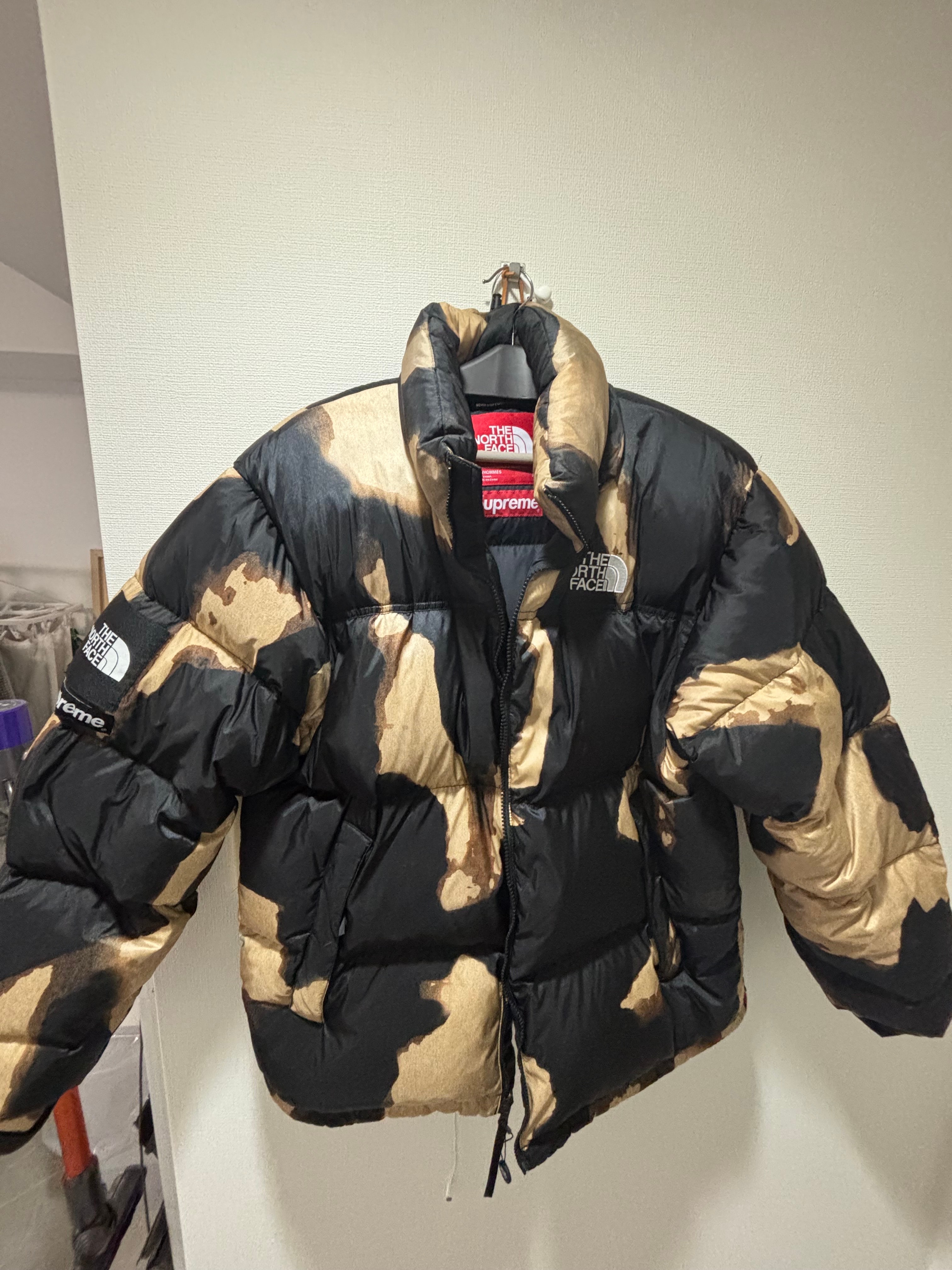 Supreme x The North Face Bleached Denim Print Nuptse Jacket "Black"