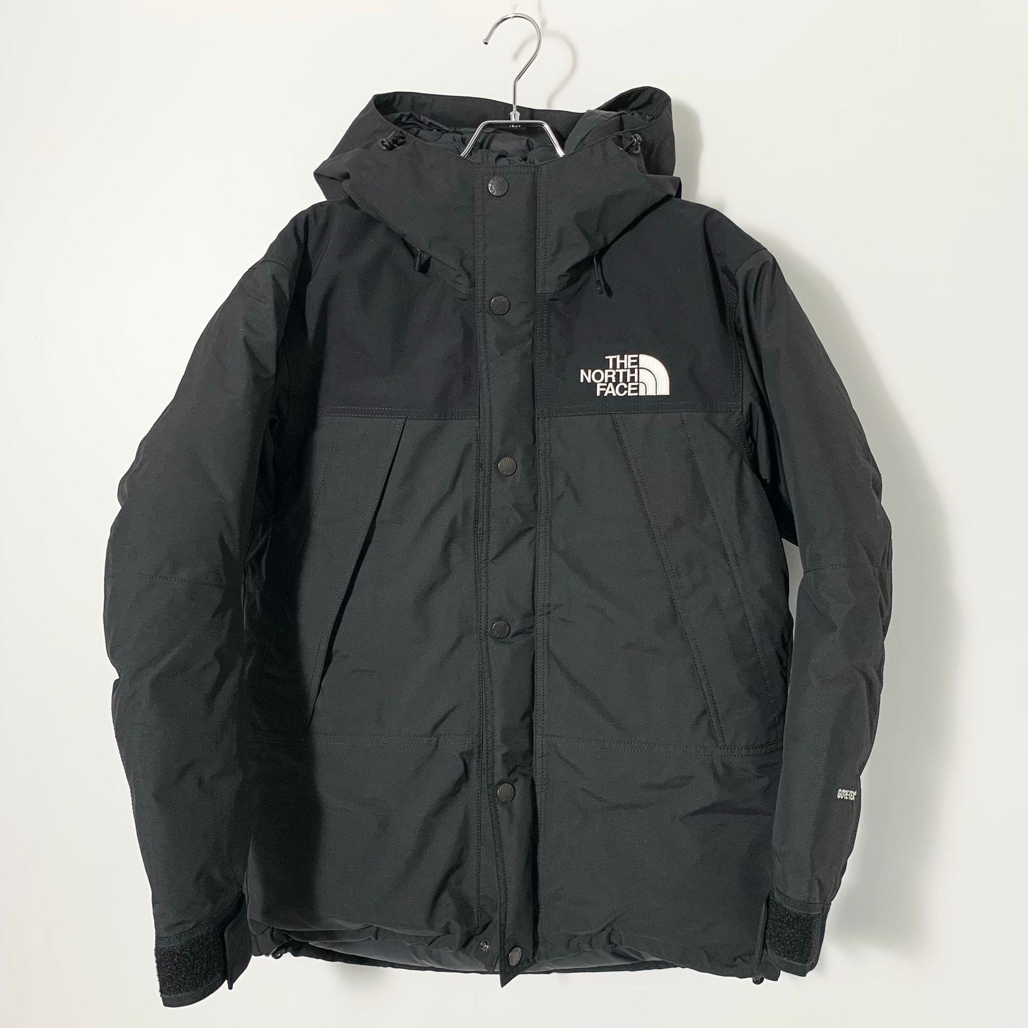 The North Face Mountain Down Jacket "Black"