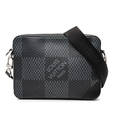 ルイ ヴィトン ダミエ グラフィット 3D トリオメッセンジャー ショルダーバッグ N50017 ブラック レザー レディース LOUIS VUITTON 【中古】