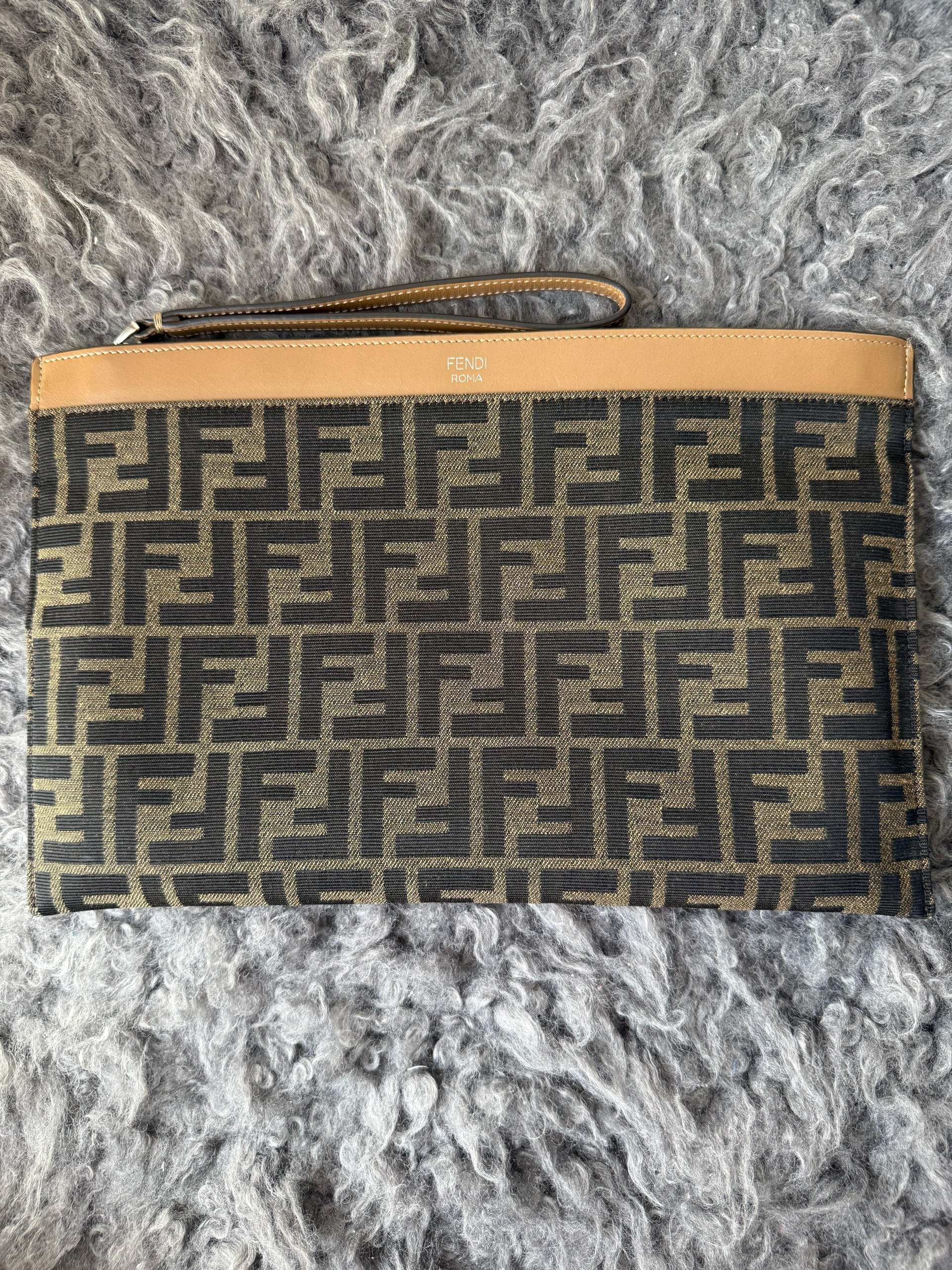 FENDI FF Jacquard Flat Pouch Medium "Brown"