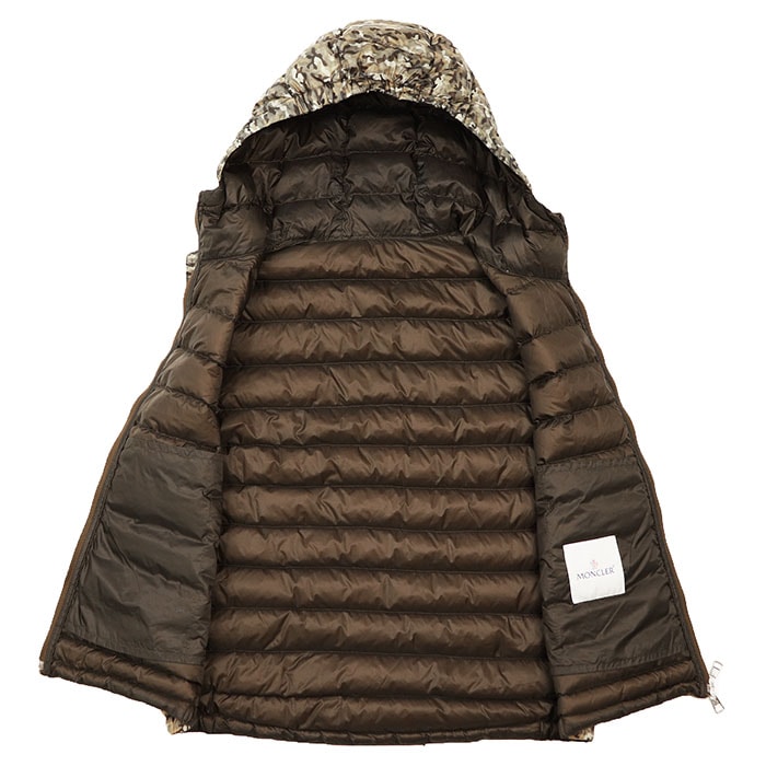 B (目立った傷や汚れなし)】SALE【美品】MONCLER モンクレール ダウン B (目立った傷や汚れなし)】SALE【美品】MONCLER モンクレール ダウン