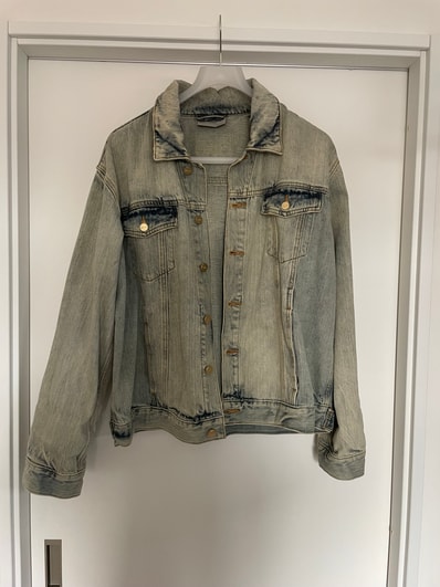 FEAR OF GOD ESSENTIALS Denim Trucker Jacket "Light Indigo"